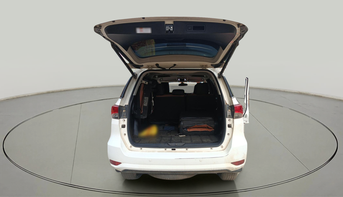 2018 Toyota Fortuner 2.8 4X2 AT, Diesel, Automatic, 1,80,741 km, exterior