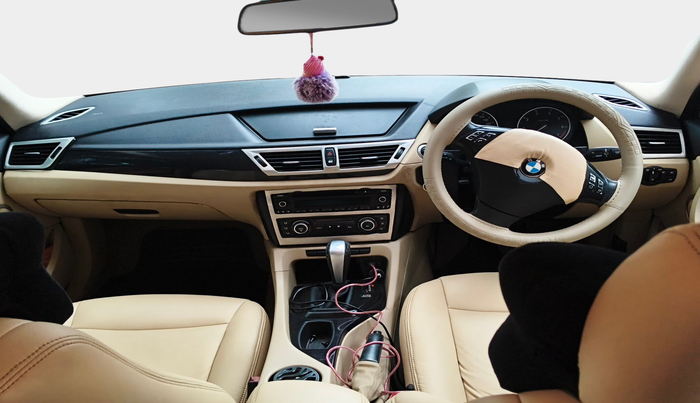 2011 BMW X1 SDRIVE 18I, Petrol, Automatic, 1,06,524 km, interior