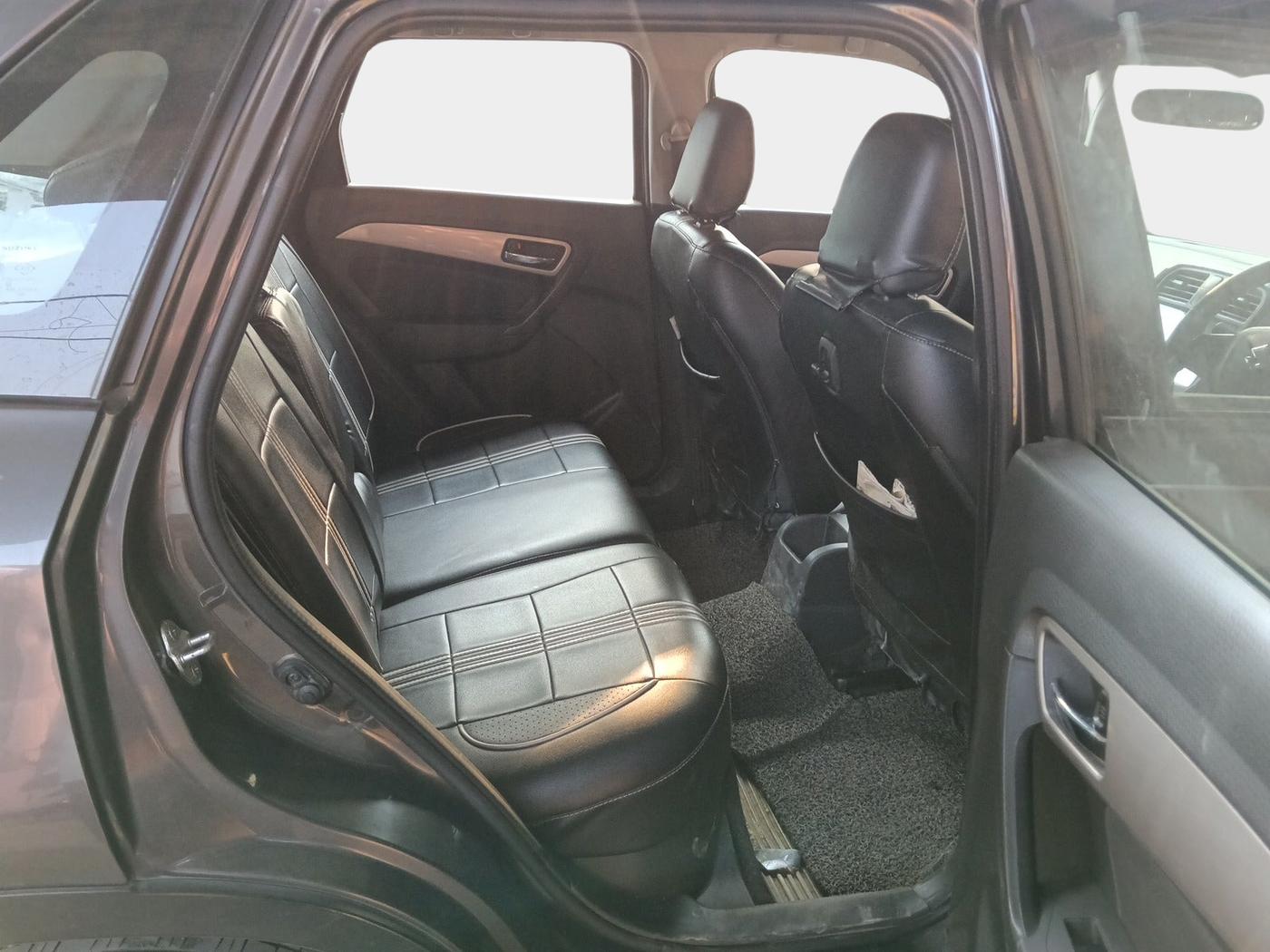 2017 Maruti Vitara Brezza ZDI, Diesel, Manual, 64,844 km, interior