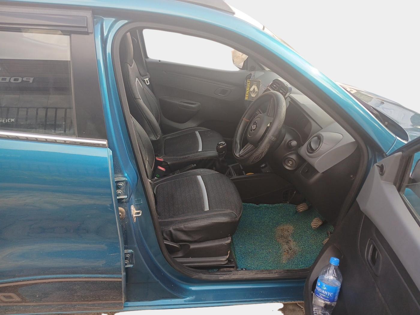 2021 Renault Kwid RXT 1.0 (O), Petrol, Manual, 16,000 km, interior