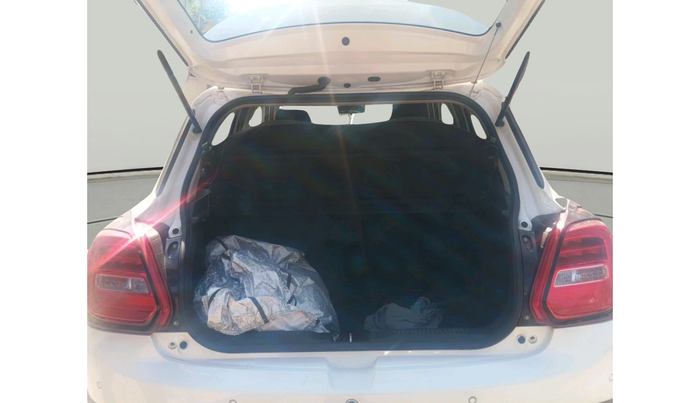 2020 Maruti Swift VXI, Petrol, Manual, 1,07,468 km, exterior