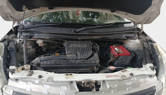 2015 Maruti Swift Dzire VXI, Petrol, Manual, 1,04,008 km, exterior