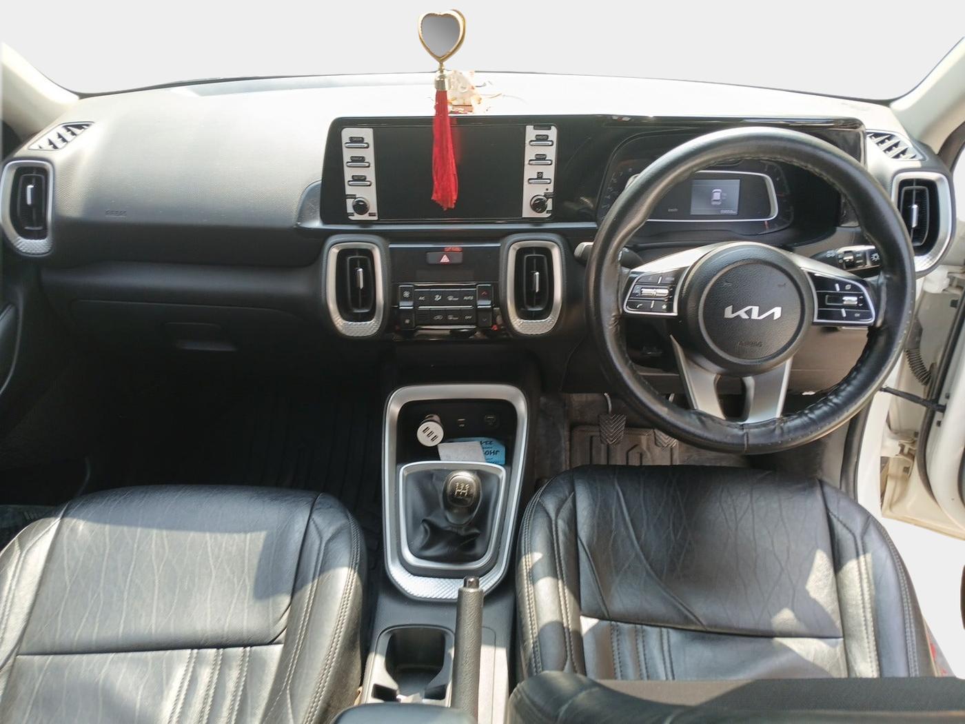 2021 KIA SONET HTK PLUS 1.2, Petrol, Manual, 59,060 km, interior