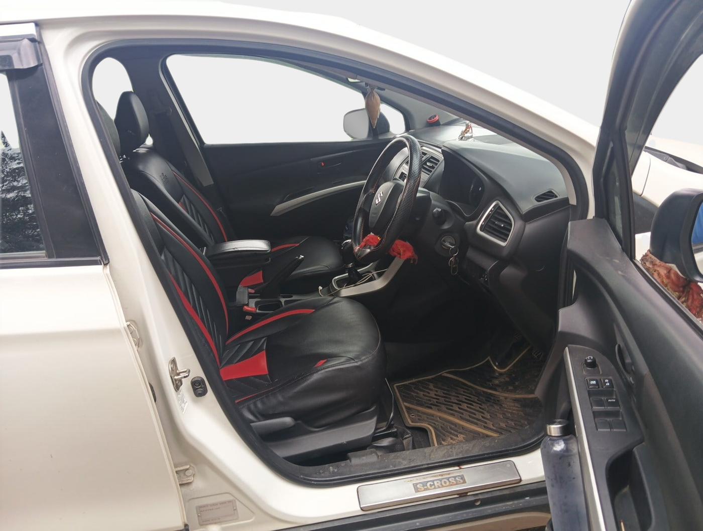2017 Maruti S Cross SIGMA 1.3, Diesel, Manual, 97,640 km, interior