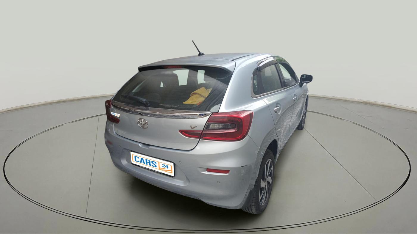 2024 Toyota Glanza V, Petrol, Manual, 16,800 km, exterior