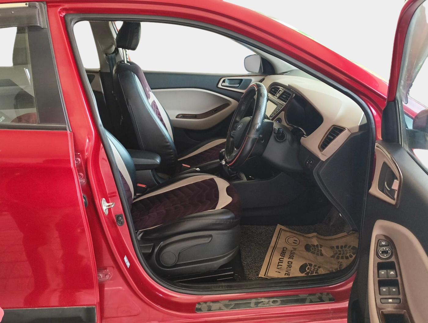 2018 Hyundai Elite i20 ASTA 1.2 (O), Petrol, Manual, 37,900 km, interior