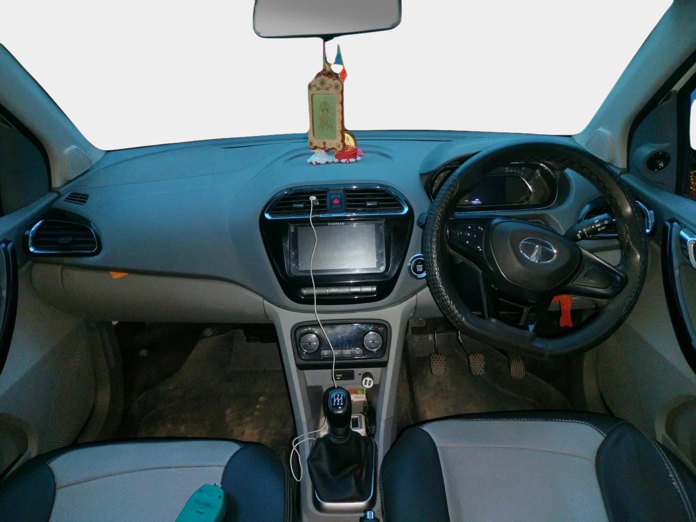 2021 Tata TIGOR XZ PLUS PETROL, Petrol, Manual, 72,893 km, interior