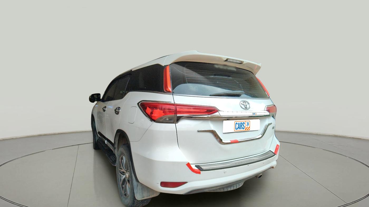2018 Toyota Fortuner 2.8 4X4 MT, Diesel, Manual, 1,55,026 km, exterior