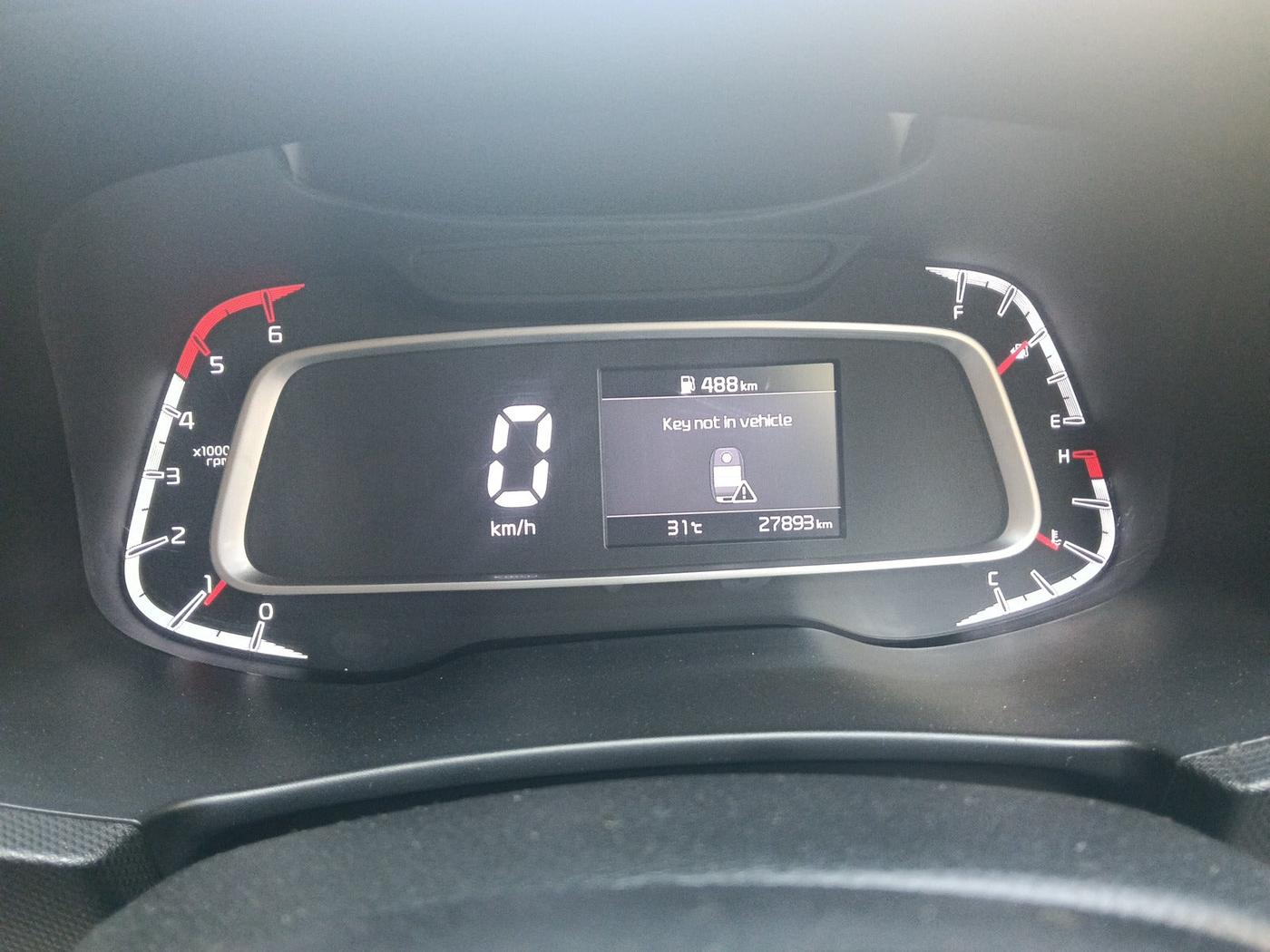 2021 KIA SONET HTX 1.5, Diesel, Manual, 27,893 km, interior