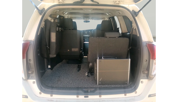 2021 Toyota Innova Crysta 2.4 VX 7 STR, Diesel, Manual, 1,05,899 km, exterior