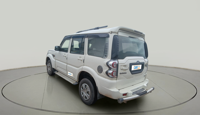 2016 Mahindra Scorpio S2, Diesel, Manual, 80,802 km, exterior