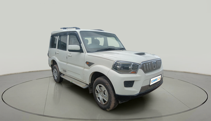 2016 Mahindra Scorpio S2, Diesel, Manual, 80,802 km, exterior