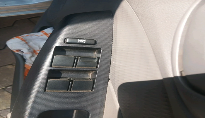 2011 Toyota Etios G, Petrol, Manual, 33,489 km, interior