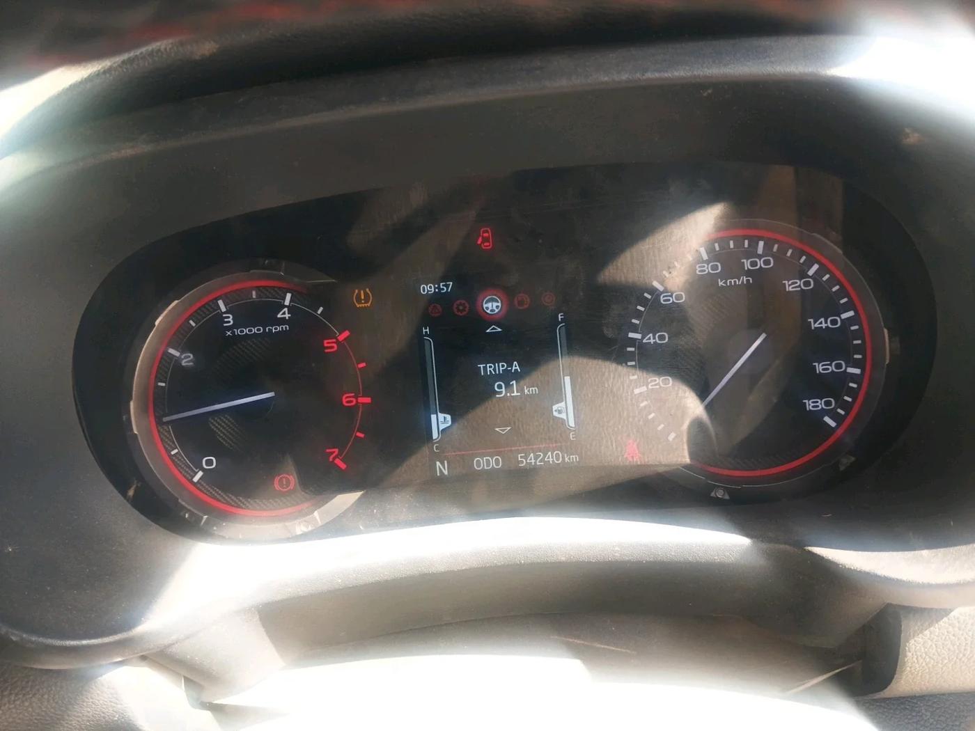 2023 Mahindra Thar LX D HT 2WD MT, Diesel, Manual, 54,240 km, interior