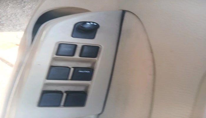 2015 Maruti Swift Dzire VXI, Petrol, Manual, 79,652 km, interior