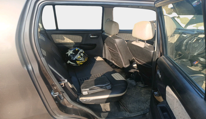 2018 Maruti Wagon R 1.0 VXI, Petrol, Manual, 59,918 km, interior