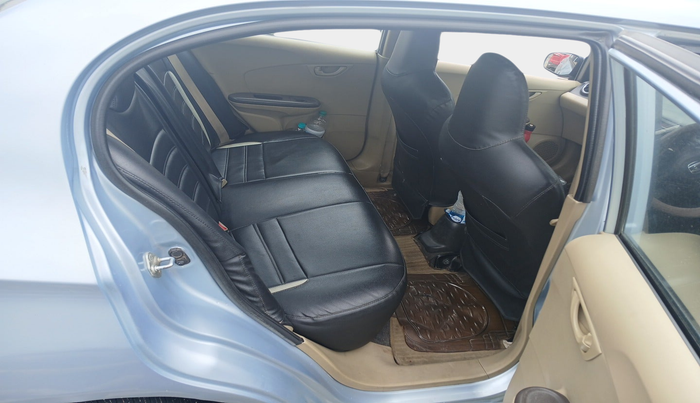 2013 Honda Amaze 1.5L I-DTEC S, Diesel, Manual, 1,95,625 km, interior