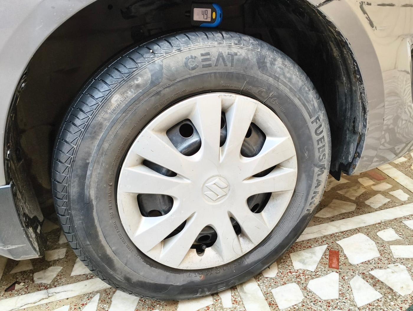 2012 Maruti Swift Dzire VXI, Petrol, Manual, 89,605 km, tyre