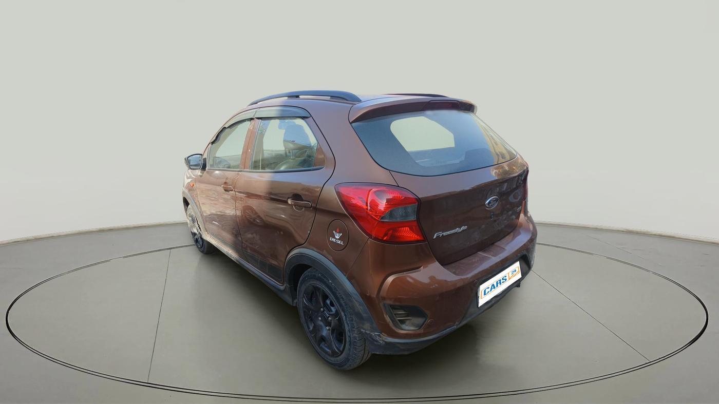 2018 Ford FREESTYLE AMBIENTE 1.5 DIESEL, Diesel, Manual, 1,55,532 km, exterior