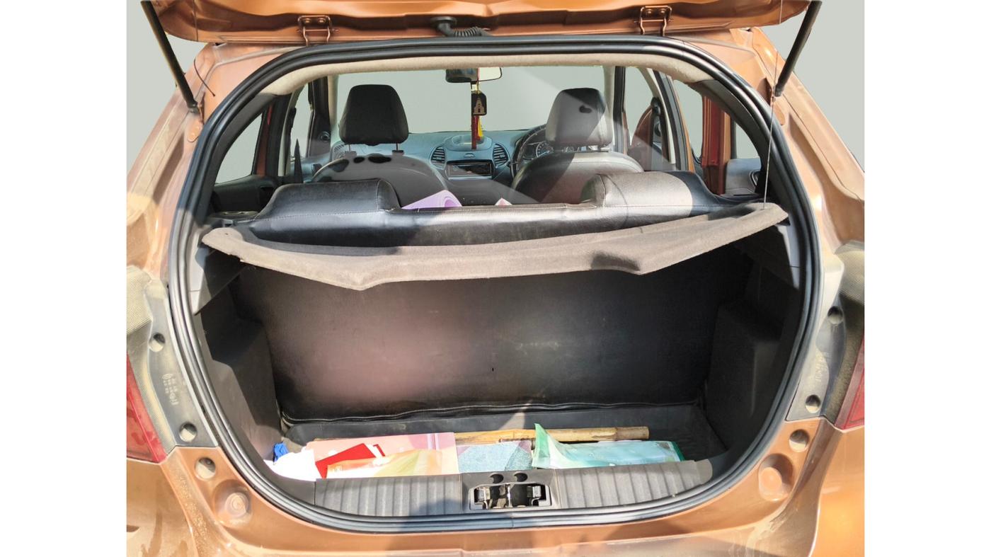 2018 Ford FREESTYLE AMBIENTE 1.5 DIESEL, Diesel, Manual, 1,55,532 km, exterior