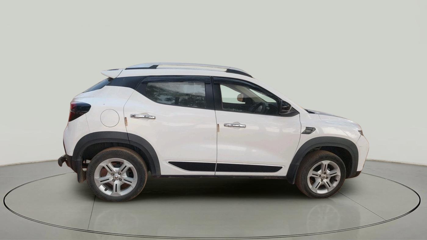 2021 Renault Kiger RXT MT, Petrol, Manual, 32,688 km, exterior