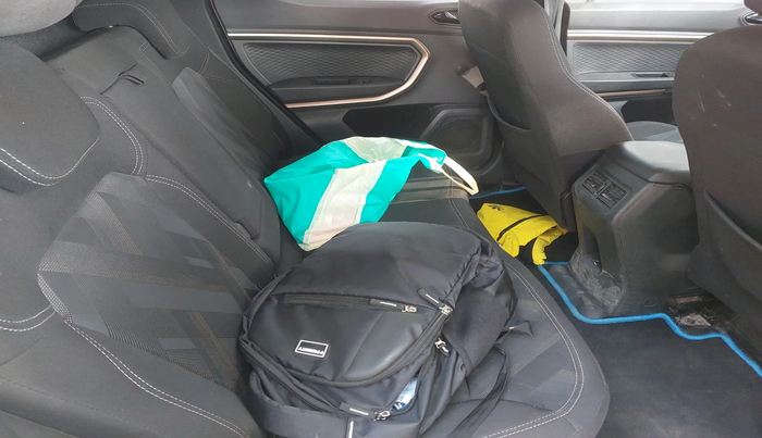 2021 Renault Kiger RXT MT, Petrol, Manual, 32,688 km, interior