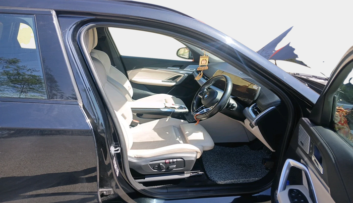 2024 BMW X1 sDrive18i M Sport, Petrol, Automatic, 33,106 km, interior