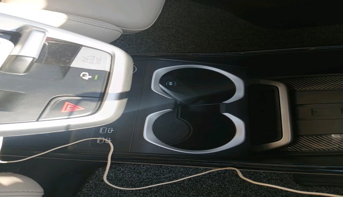 2024 BMW X1 sDrive18i M Sport, Petrol, Automatic, 33,106 km, interior