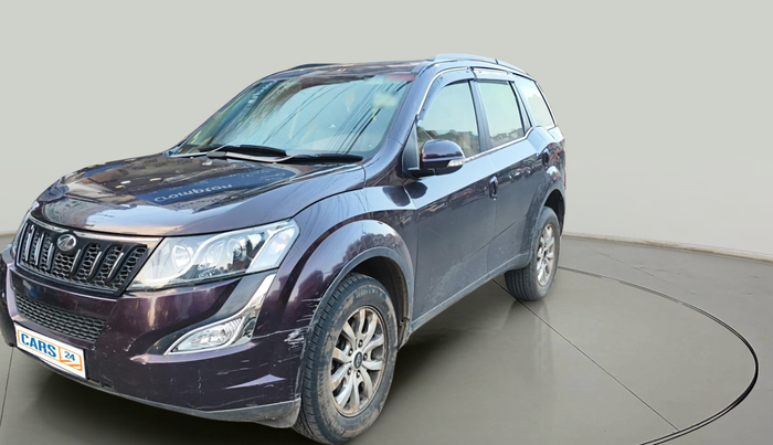 2018 Mahindra XUV500 W10 AT, Diesel, Automatic, 72,869 km, exterior