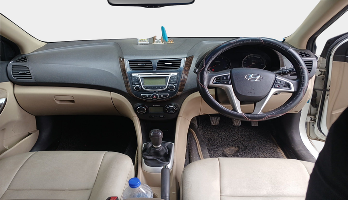 2013 Hyundai Verna FLUIDIC 1.6 VTVT EX, Petrol, Manual, 65,847 km, interior