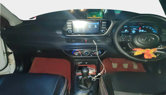 2021 Hyundai NEW I20 SPORTZ 1.2 MT, Petrol, Manual, 28,224 km, interior