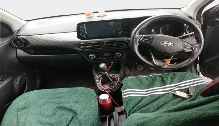 2023 Hyundai GRAND I10 NIOS SPORTZ 1.2 KAPPA VTVT DUAL TONE, Petrol, Manual, 30,825 km, interior