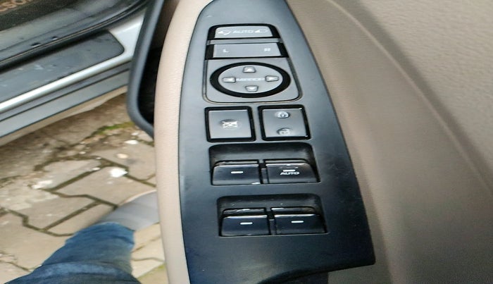 2016 Hyundai Tucson GLS 2WD AT DIESEL, Diesel, Automatic, 72,710 km, interior