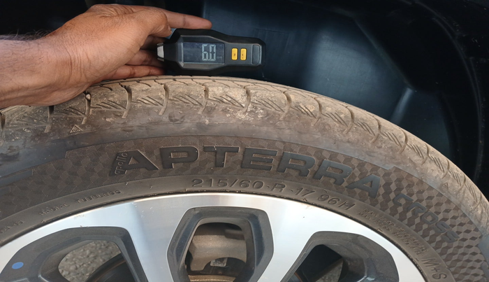 2023 Maruti Grand Vitara ZETA SMART HYBRID, Petrol, Manual, 20,429 km, tyre