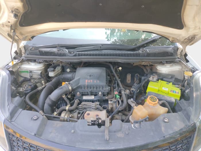 2018 Tata NEXON XZ PLUS PETROL DUAL TONE, Petrol, Manual, 1,68,544 km, exterior