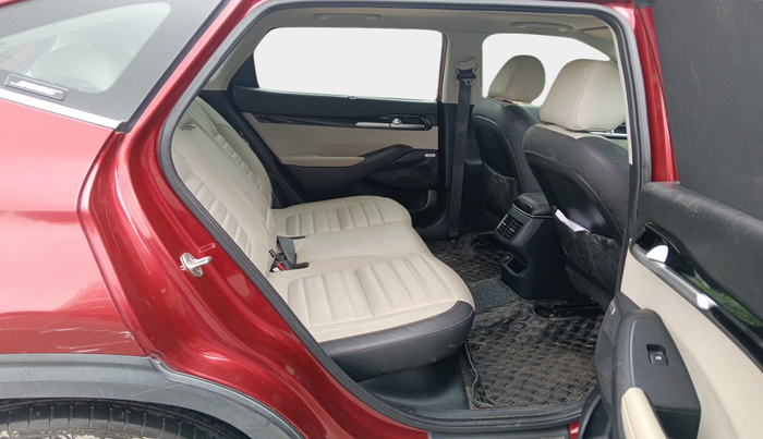 2019 KIA SELTOS GTX PLUS AT 1.5 DIESEL, Diesel, Automatic, 41,525 km, interior