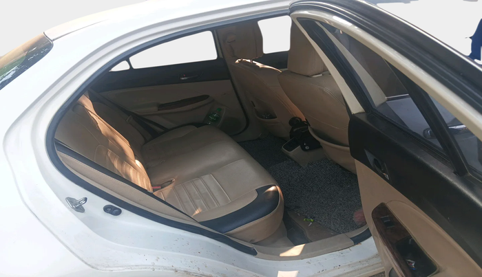 2017 Maruti Dzire VDI, Diesel, Manual, 1,99,824 km, interior