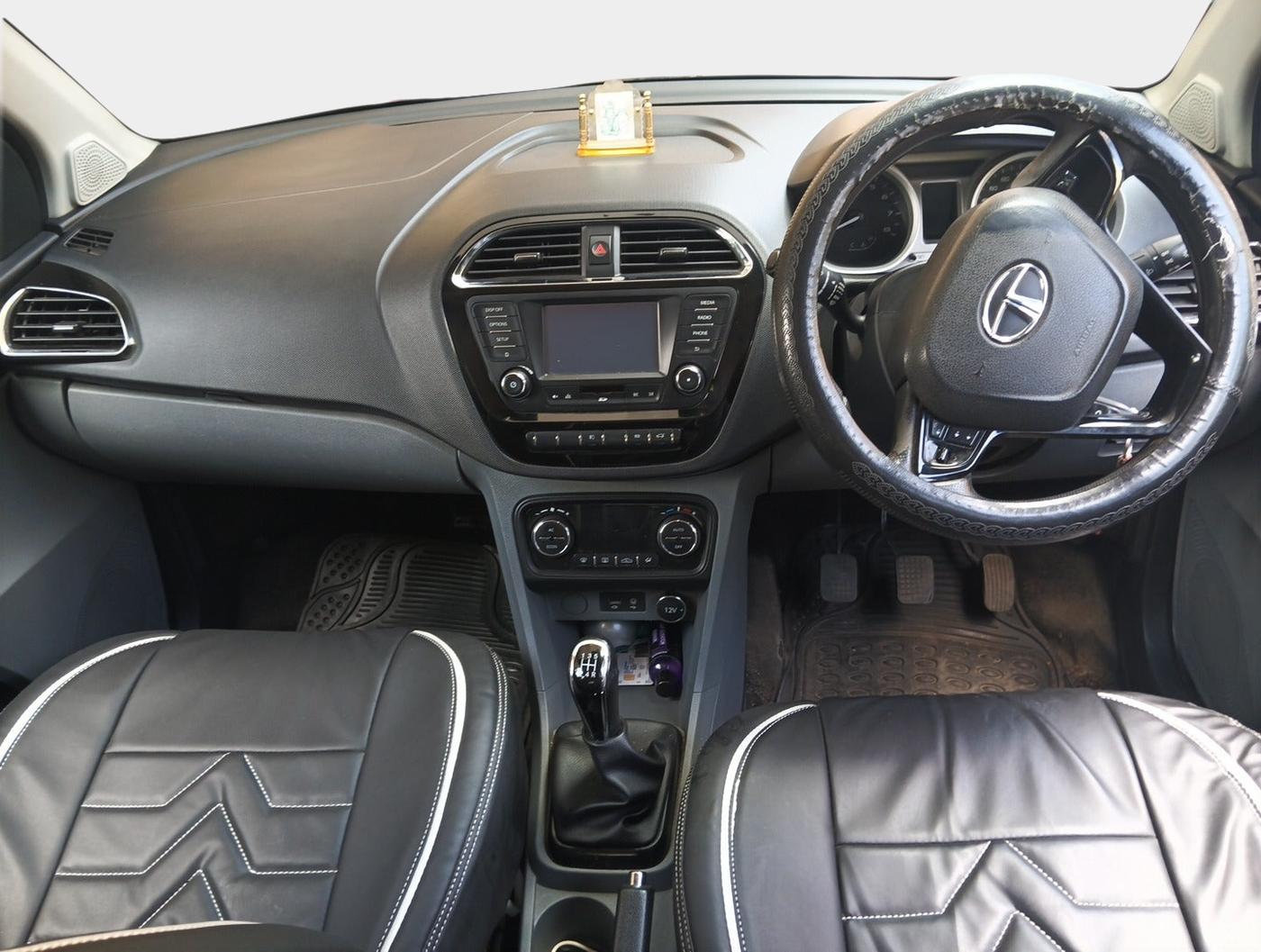 2017 Tata TIGOR XZ (O) PETROL, Petrol, Manual, 61,528 km, interior