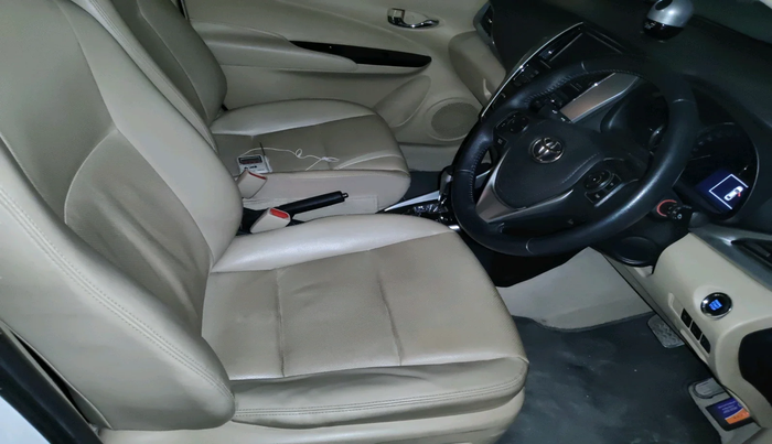 2018 Toyota YARIS VX CVT, Petrol, Automatic, 19,232 km, interior