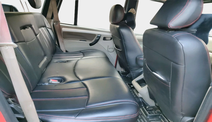 2016 Mahindra Scorpio S10 2WD INTELLI-HYBRID, Diesel, Manual, 1,55,303 km, interior