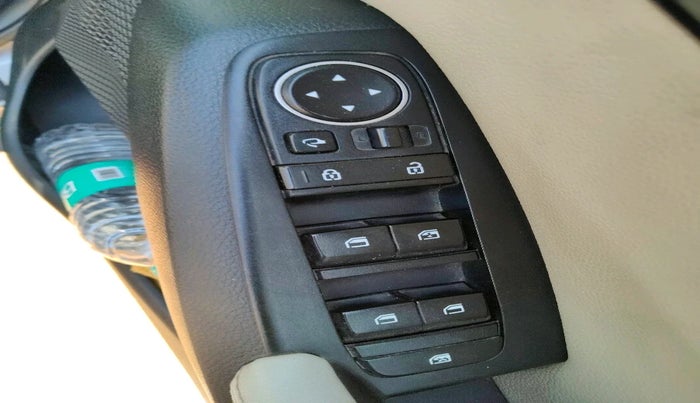 2019 KIA SELTOS HTX 1.5 PETROL, Petrol, Manual, 57,866 km, interior