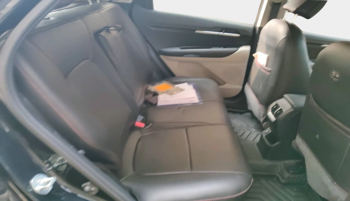 2021 KIA SONET HTX 1.0 IMT, Petrol, Manual, 9,515 km, interior