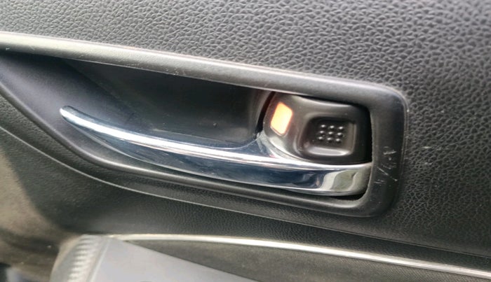 2020 Maruti Swift VXI AMT, Petrol, Automatic, 18,290 km, interior