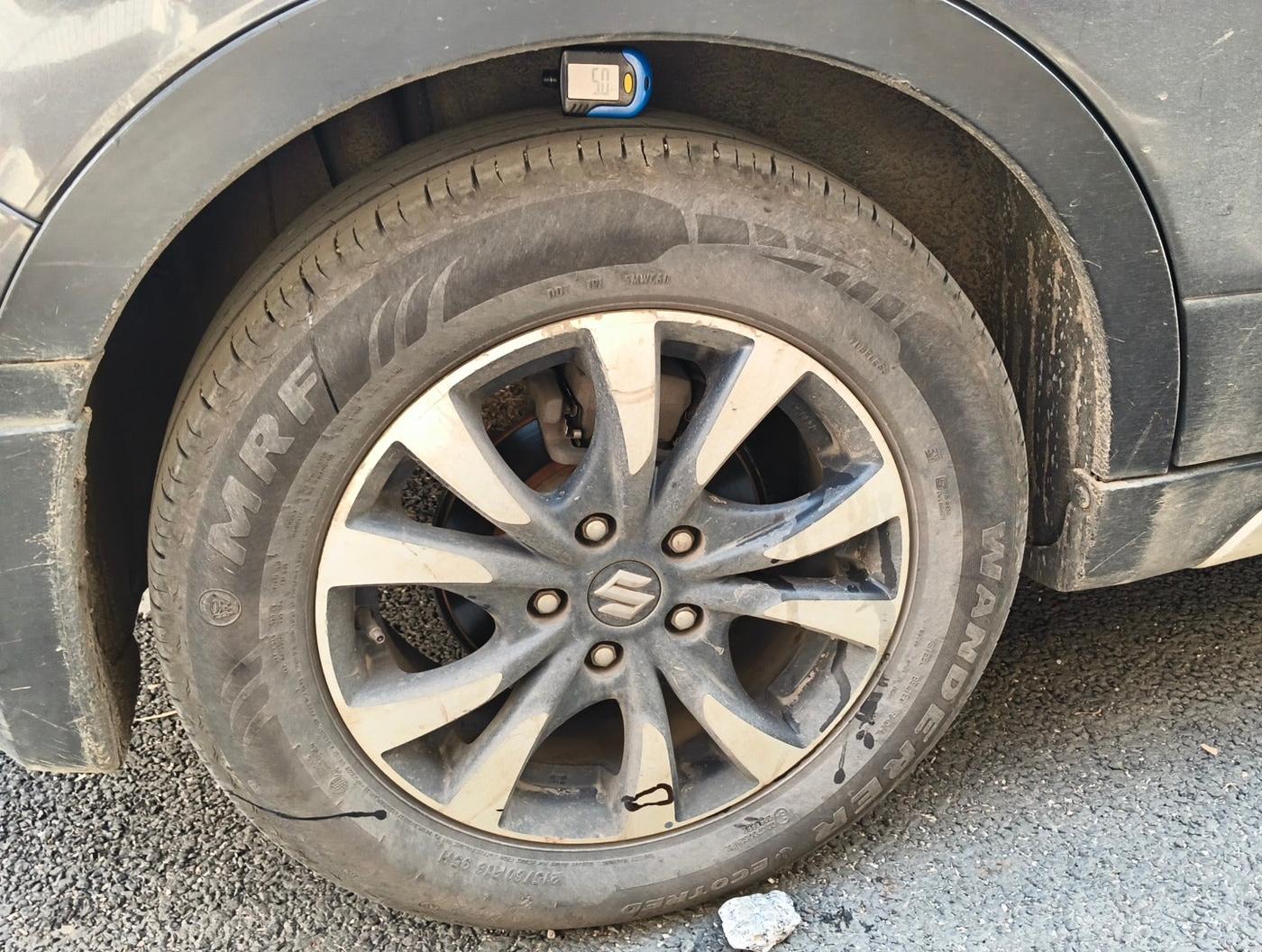 2018 Maruti S Cross ZETA 1.3, Diesel, Manual, 1,70,810 km, tyre