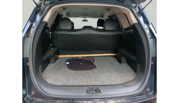 2023 Mahindra XUV700 MX D MT 5 STR, Diesel, Manual, 51,317 km, exterior