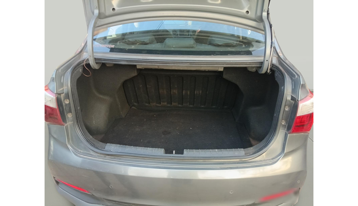 2018 Hyundai Xcent SX 1.2 CRDI, Diesel, Manual, 67,154 km, exterior