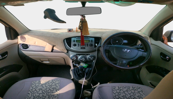 2012 Hyundai i10 SPORTZ 1.2, Petrol, Manual, 67,883 km, interior