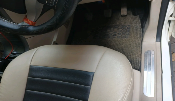 2018 Mahindra XUV500 W6, Diesel, Manual, 70,701 km, interior