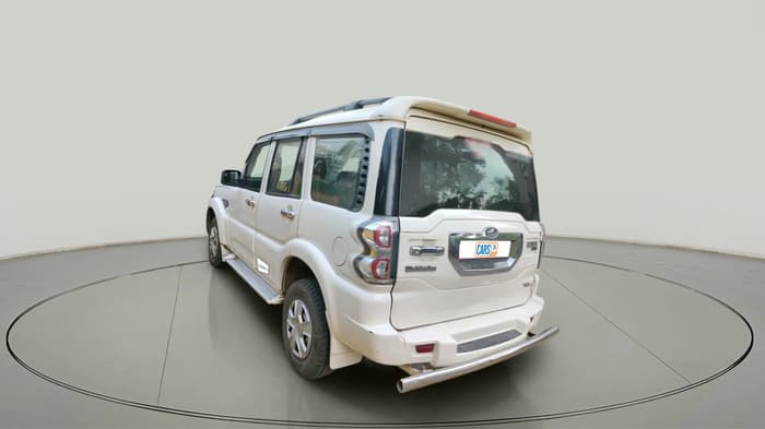 2016 Mahindra Scorpio S2, Diesel, Manual, 56,605 km, exterior