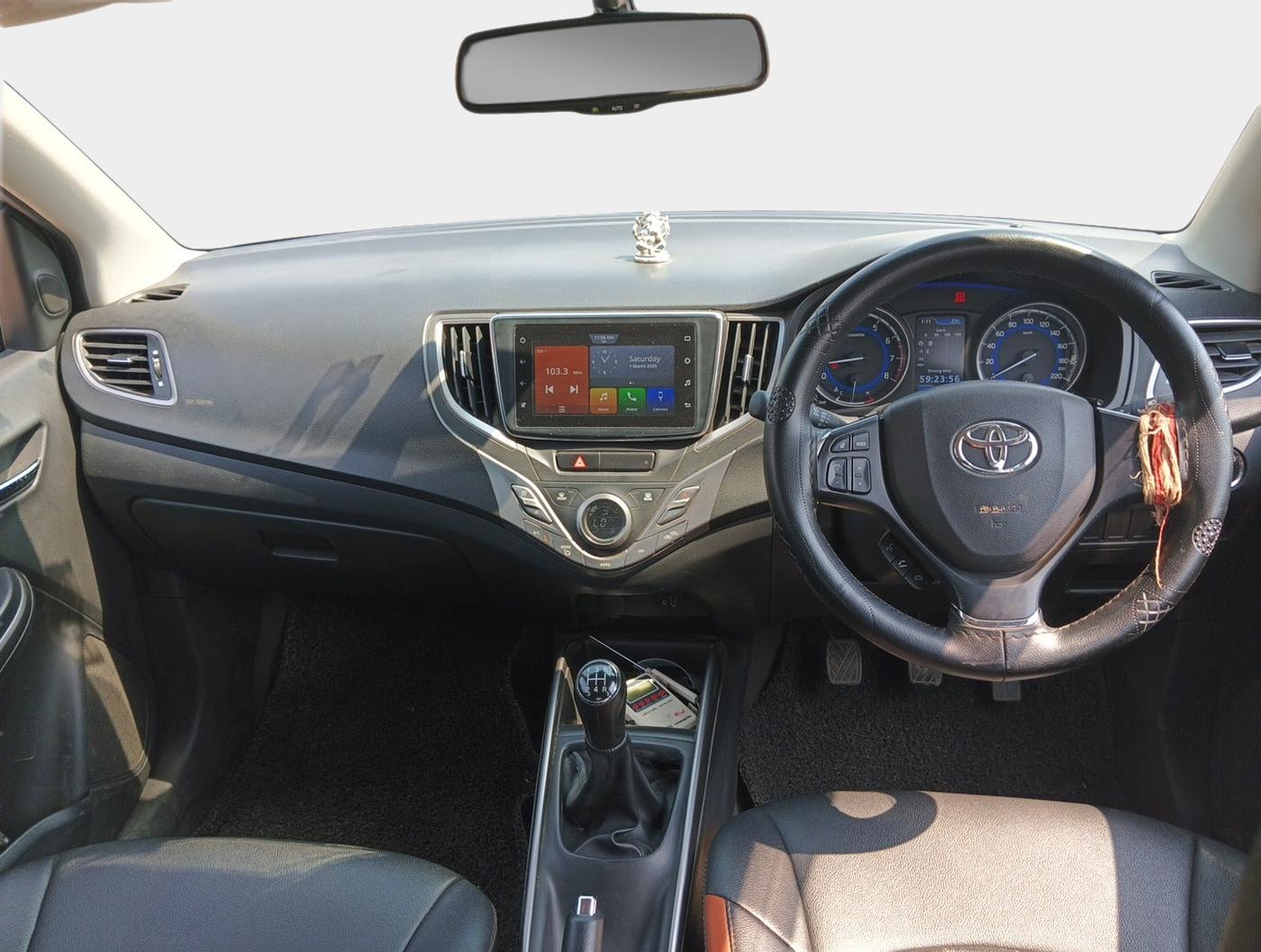2019 Toyota Glanza V, Petrol, Manual, 39,743 km, interior